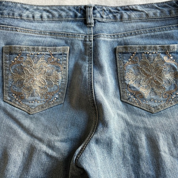 Nine West Vintage America Blue Denim Mid-rise Jean Shorts - 90s Y2K - Picture 13 of 17